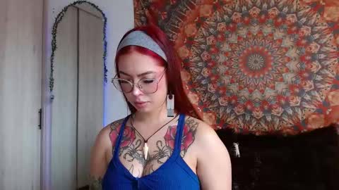 Snapshot of aphrodite__bloom chatting on September 19, 5:16 pm aphrodite__bloom online show from September 19, 5:16 pm