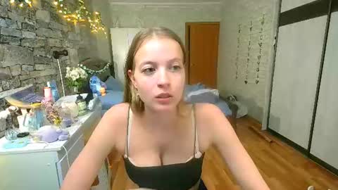 Aphrodite online show from June 16, 12:09 pm