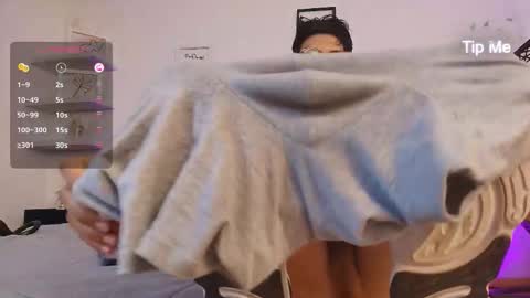 apolo_crus online show from October 21, 7:02 am