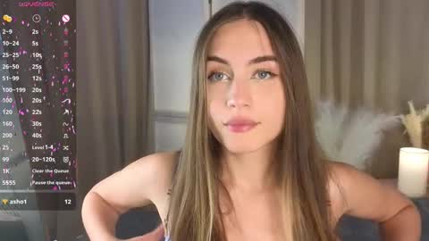 Snapshot of appleeepie chatting on September 23, 9:36 am Vicki online show from September 23, 9:36 am