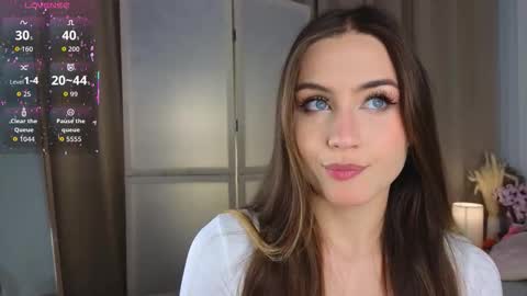 Vicki online show from November 14, 9:11 am