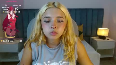 Snapshot of april__bunny chatting on January 25, 11:00 pm April Bunny online show from January 25, 11:00 pm