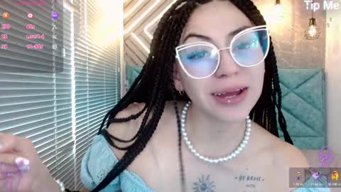 Snapshot of april_dumont chatting on February 24, 12:16 pm April online show from February 24, 12:16 pm