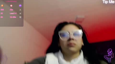 Snapshot of april_dumont chatting on March 8, 8:14 pm April online show from March 8, 8:14 pm