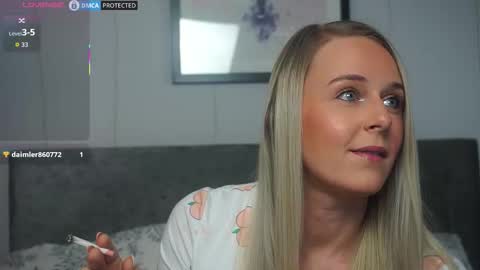Snapshot of april_flix chatting on September 15, 9:44 am April Flix online show from September 15, 9:44 am