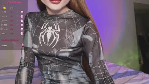 Snapshot of april_kampf_ chatting on October 31, 9:15 pm April online show from October 31, 9:15 pm