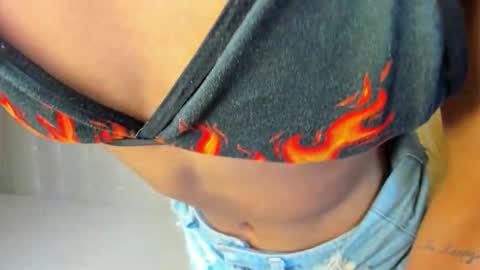 aprill_fox online show from March 17, 10:04 pm