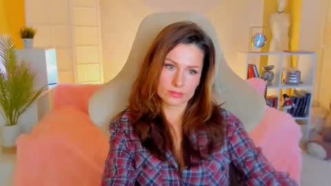 aprill_o_nill online show from January 23, 12:52 pm