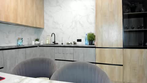 Lina online show from January 16, 9:51 am