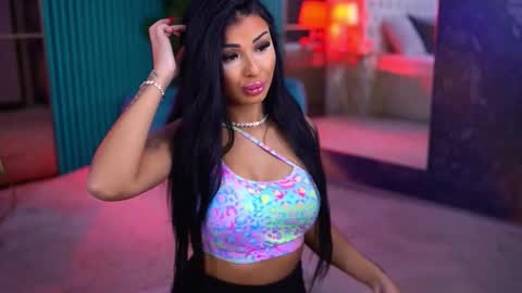 arabellaposh online show from January 10, 6:19 am