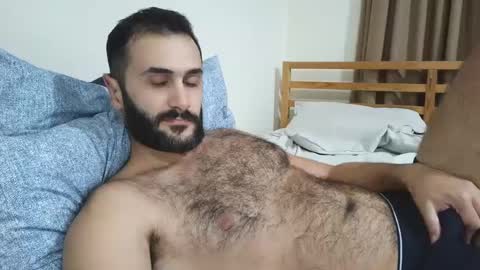 hairycub online show from February 19, 3:27 pm