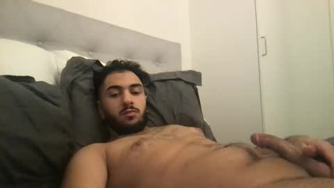 Snapshot of arabicforyou69 chatting on December 21, 12:09 am arabicforyou69 online show from December 21, 12:09 am