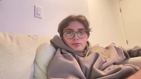 arabmoneyxo2 online show from February 2, 6:14 am