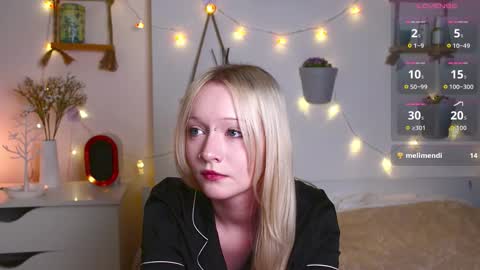 Snapshot of arcticaryder chatting on September 28, 8:34 am Jenny online show from September 28, 8:34 am