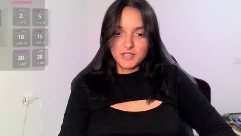 Snapshot of ari_20_ chatting on September 12, 12:12 am Bella online show from September 12, 12:12 am