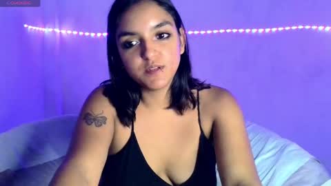 Bella online show from April 14, 6:44 pm