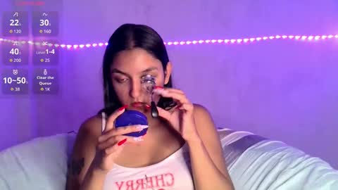 Bella online show from March 27, 4:41 pm