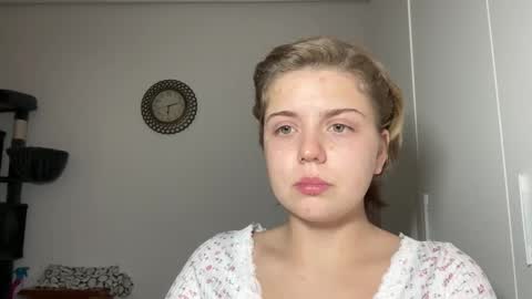 ari_crystal online show from February 11, 4:11 pm