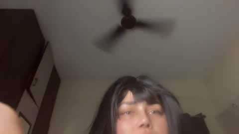 Aria online show from April 5, 4:37 pm