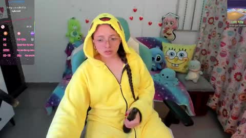 Snapshot of aria_alaia chatting on March 12, 1:47 am Linda online show from March 12, 1:47 am