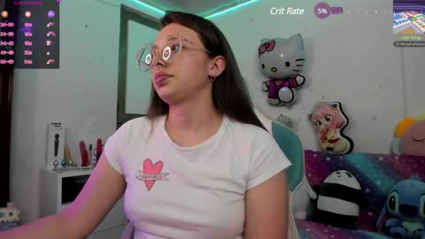 Snapshot of aria_alaia chatting on January 14, 1:26 am Linda online show from January 14, 1:26 am