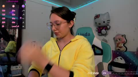 Snapshot of aria_alaia chatting on January 9, 1:29 am Linda online show from January 9, 1:29 am