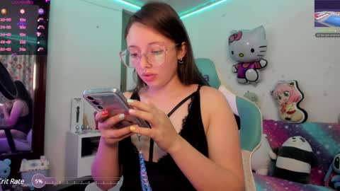 Snapshot of aria_alaia chatting on January 16, 11:27 pm Linda online show from January 16, 11:27 pm