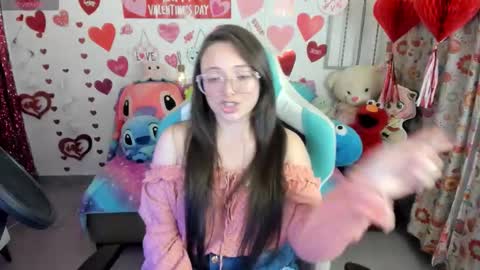 Linda online show from February 14, 2:58 am