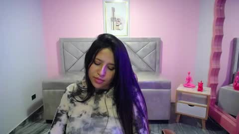 Aria online show from November 11, 10:56 pm