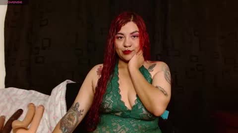 Snapshot of aria_dark994 chatting on October 16, 2:33 am sammi online show from October 16, 2:33 am