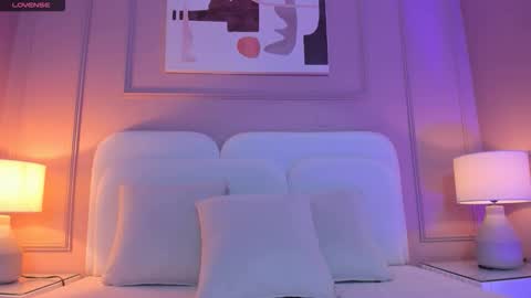 Aria  online show from February 4, 2:48 am