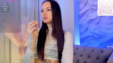 Snapshot of aria_mila chatting on October 5, 12:02 pm aria_mila online show from October 5, 12:02 pm