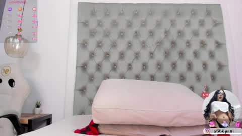 aria online show from April 23, 12:29 pm