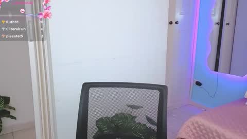 Aria online show from March 9, 4:00 pm