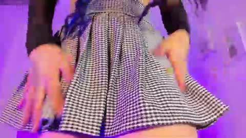 aria_tempest online show from June 19, 12:11 pm