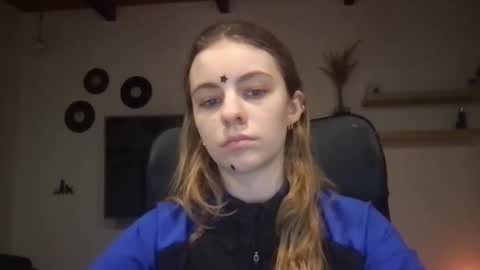 AriaCreazy online show from February 20, 9:42 pm