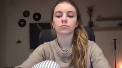 AriaCreazy online show from February 24, 9:52 pm