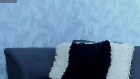 ariadnaa_brown1 online show from July 28, 6:20 pm