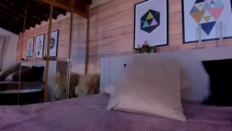 Aria Foster online show from April 15, 8:06 am