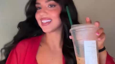 Snapshot of ariajackson chatting on September 18, 3:27 pm Aria  online show from September 18, 3:27 pm