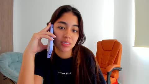 Snapshot of ariamontgomeryyy chatting on March 7, 7:05 pm Aria Montgomery online show from March 7, 7:05 pm