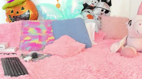 Snapshot of ariana_fernandes chatting on October 12, 1:48 pm Ariana CANCER online show from October 12, 1:48 pm