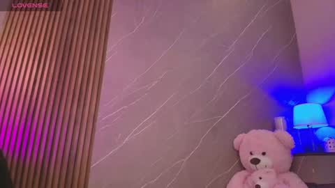 Ariana online show from July 6, 12:13 pm
