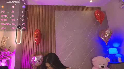 Ariana online show from April 10, 12:43 pm