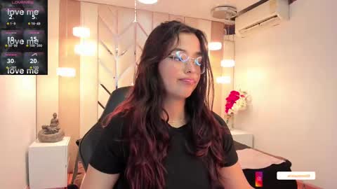 Snapshot of ariana_pierce chatting on February 27, 5:29 am Ariana online show from February 27, 5:29 am