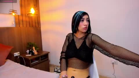 ARIANA SCOTT online show from February 6, 7:02 am