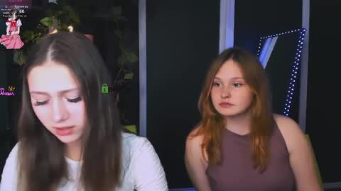 arianaa_cat online show from May 12, 6:50 pm