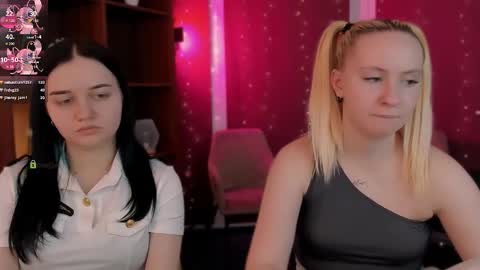 arianaa_cat online show from February 5, 12:53 pm