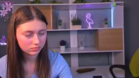 arianaa_cat online show from March 5, 8:29 pm