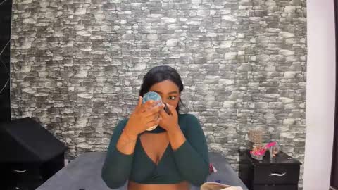 Ariana online show from November 13, 12:08 pm